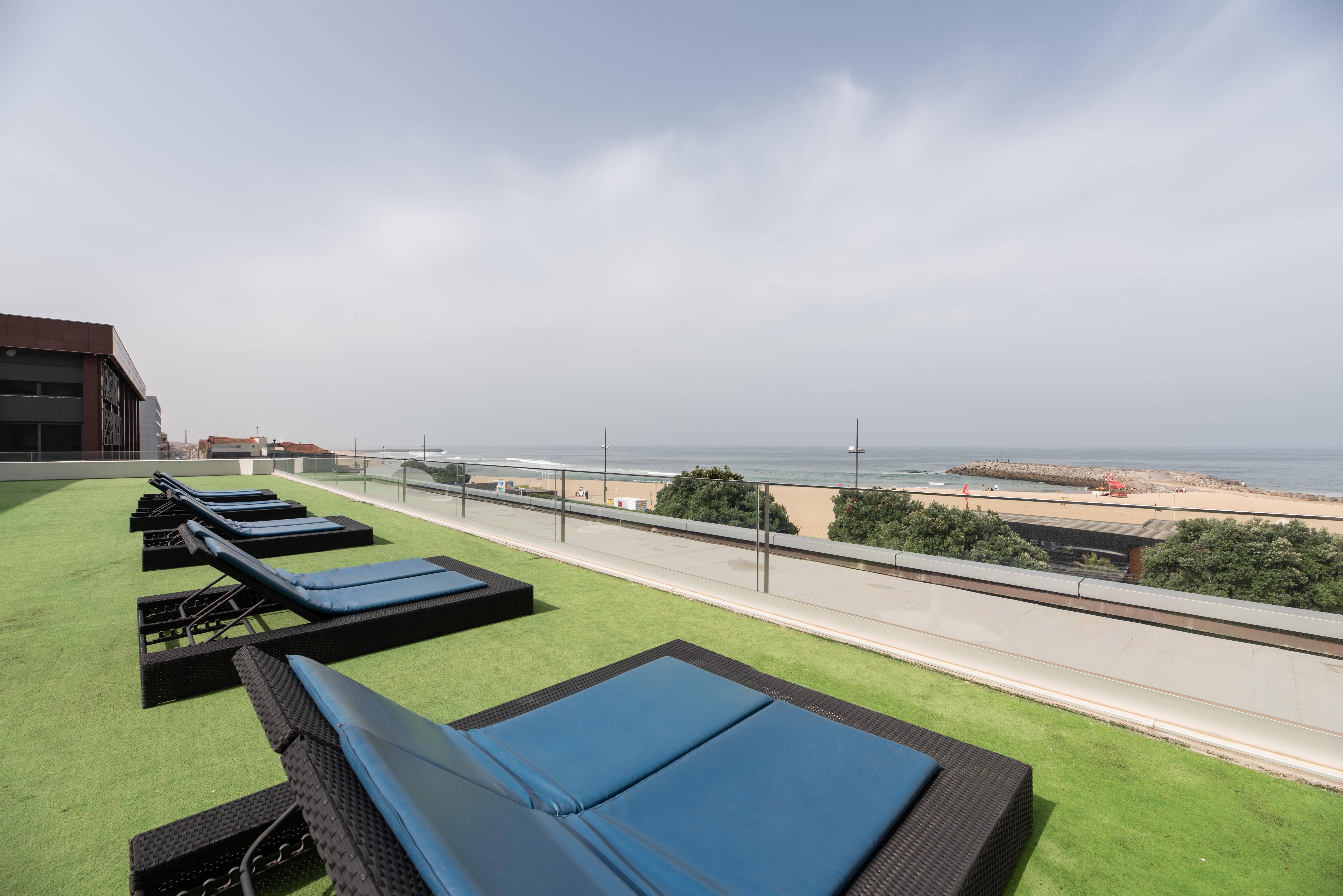 Exe Praia Golfe เอสปีโญ ภายนอก รูปภาพ